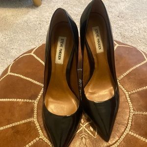 Black High Heel Pumps